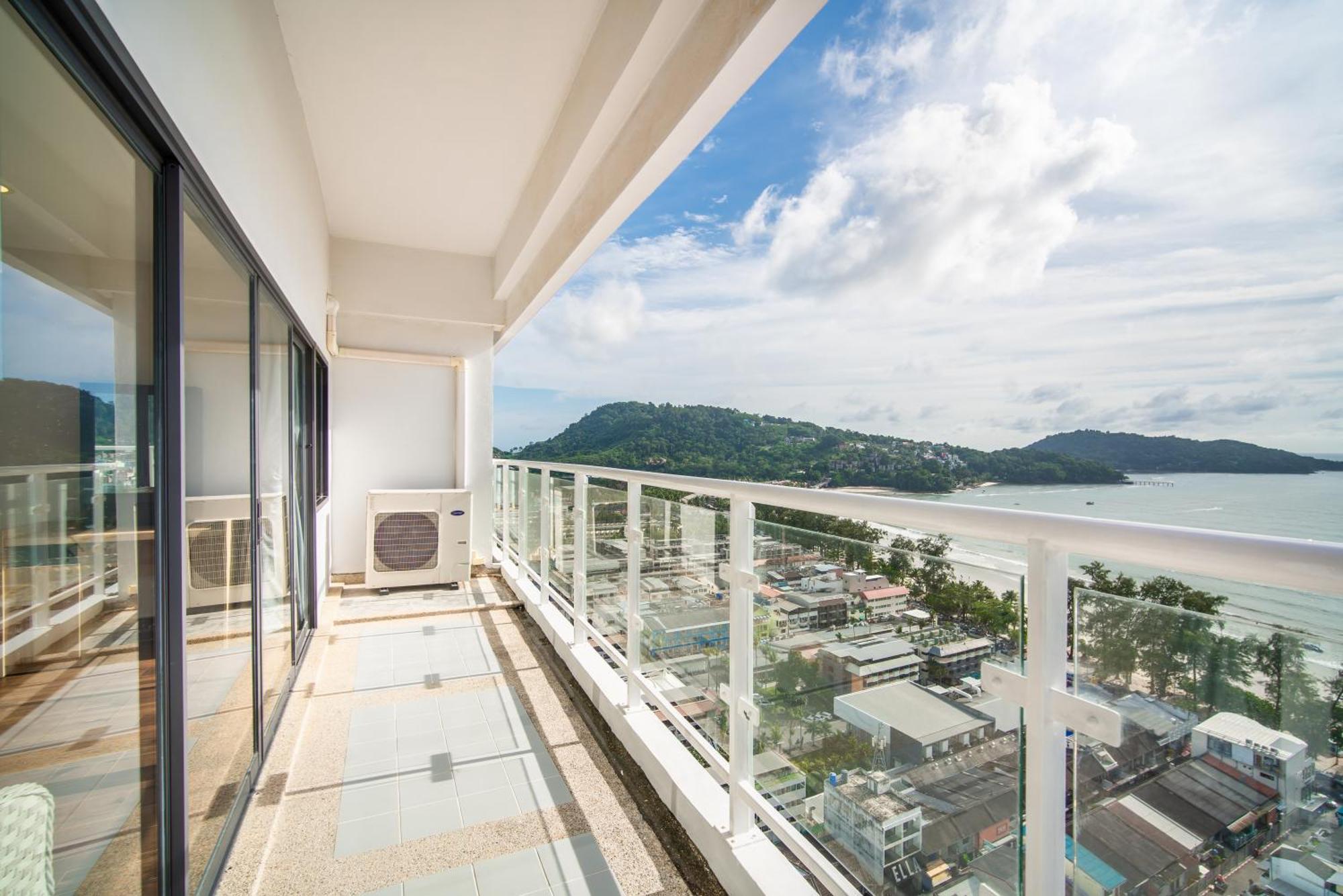 Tower Superior Seaview 4br210 Apartment Patong