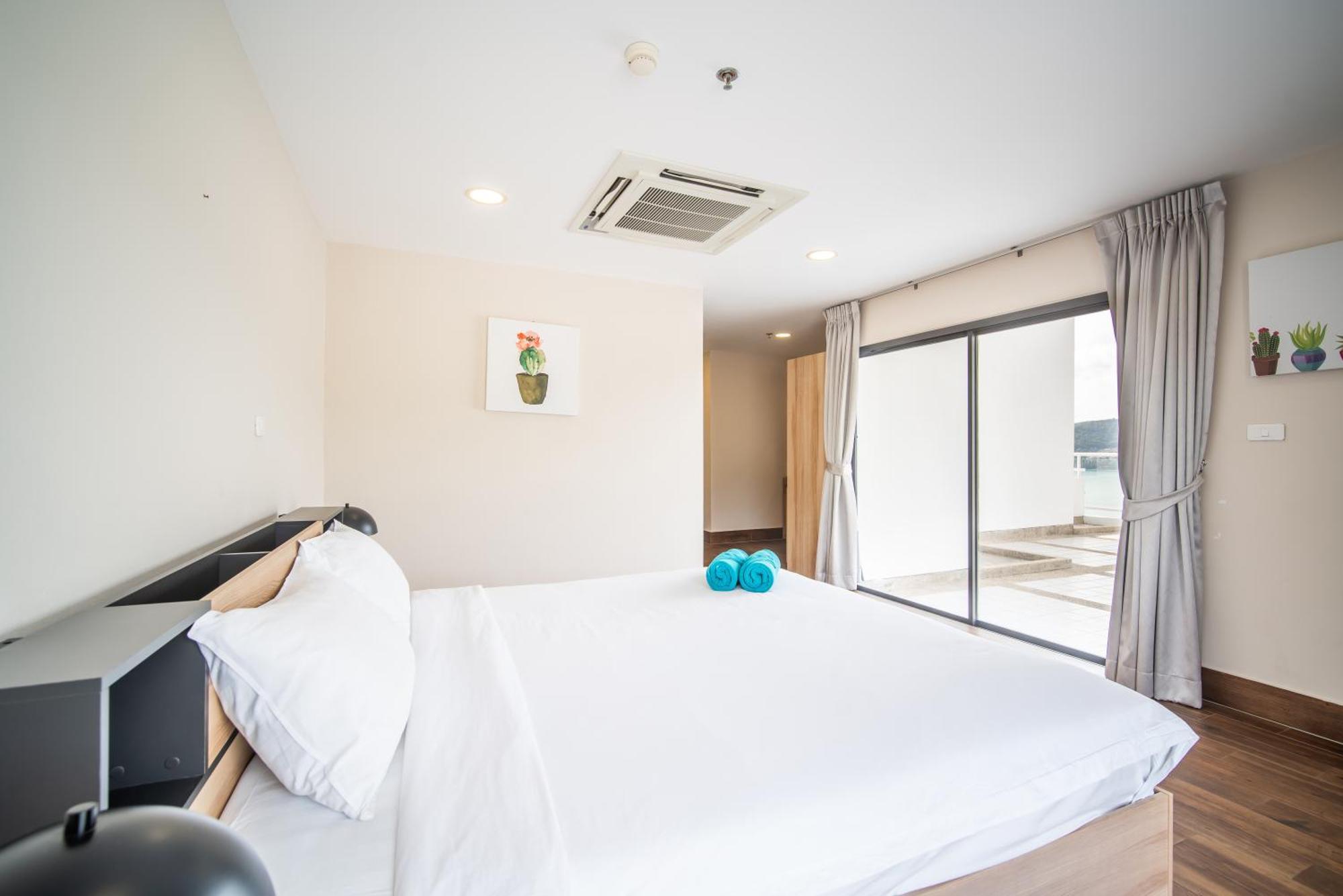 Apartment Tower Superior Seaview 4br210