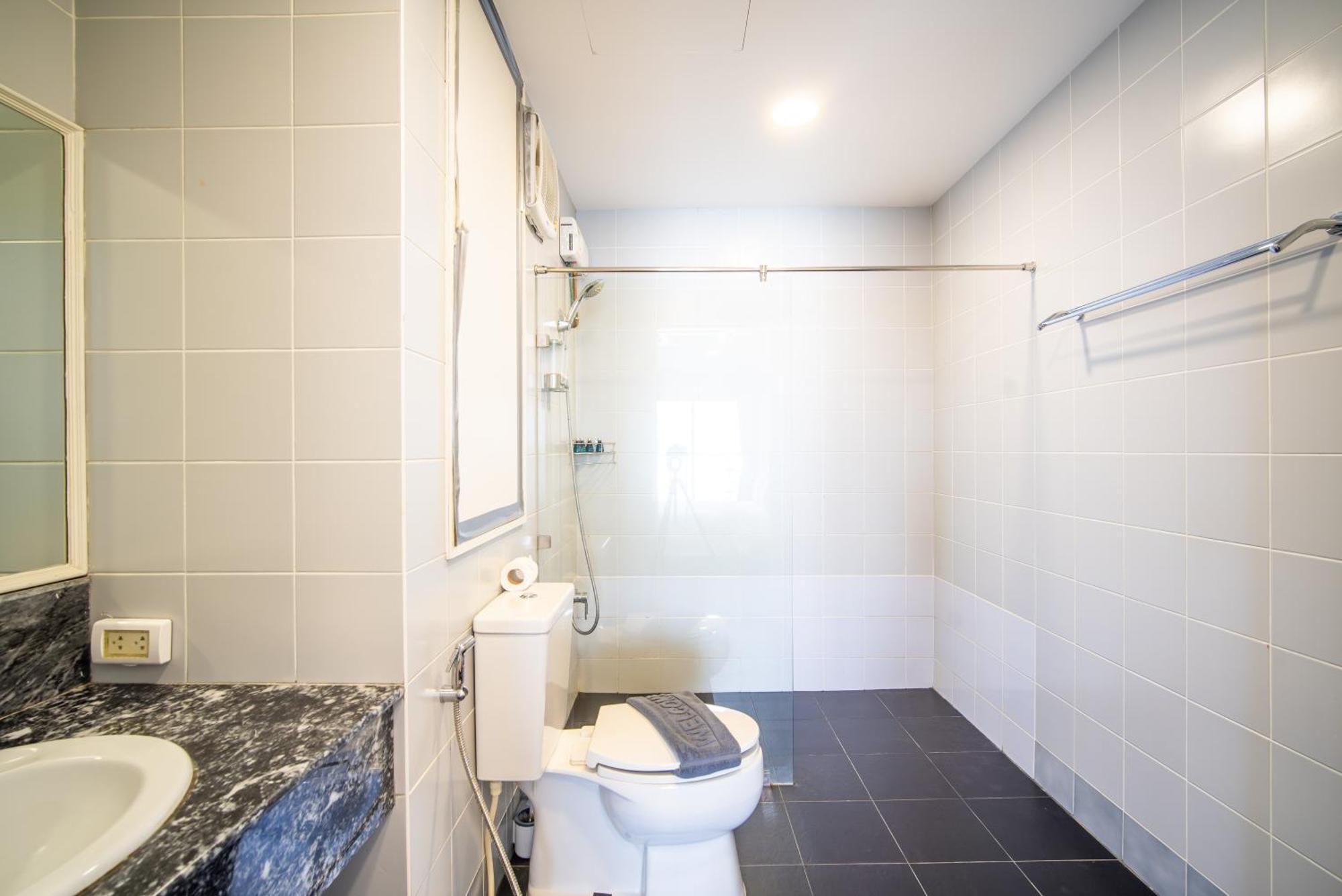 Tower Superior Seaview 4br210 * Patong